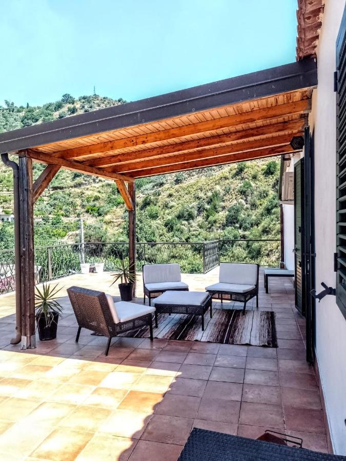 Flat With Panoramic Terrace And Private Pool Mt5x3 Appartement